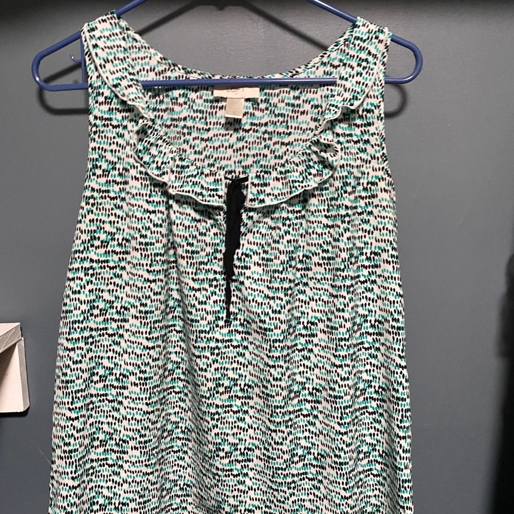 Loft - Sleeves Shirt - size small